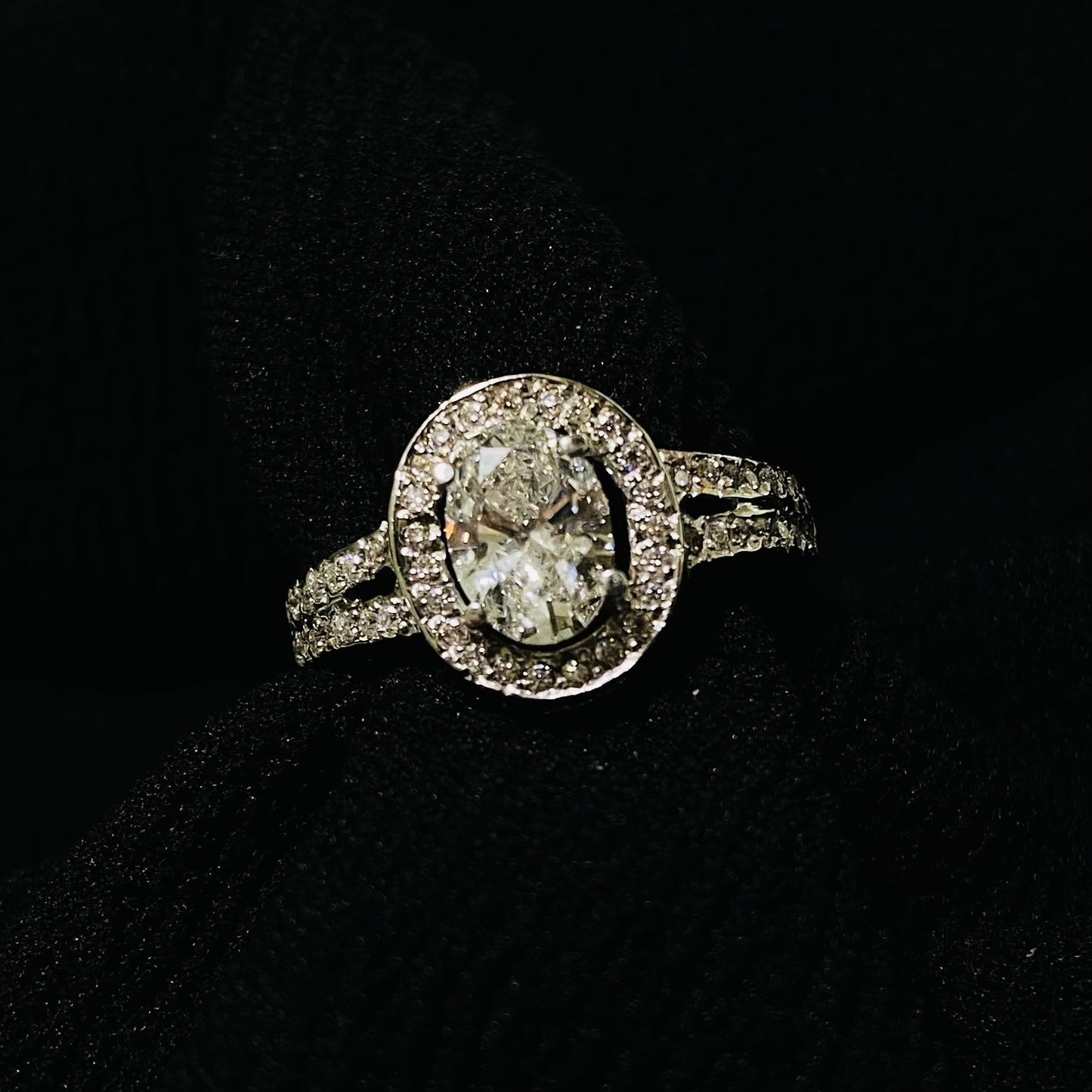 Lab Grown Diamond Engagement Rings